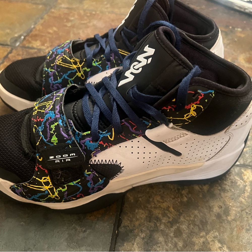Men's Black and White Athletic Shoes